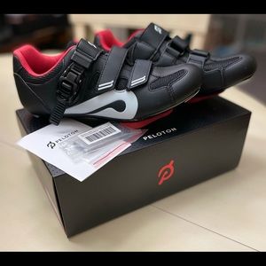 Peloton Cycling Shoes - 39 (Women’s 8)
